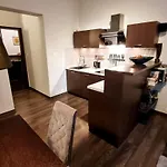 Stylish Premium In Center Διαμέρισμα
